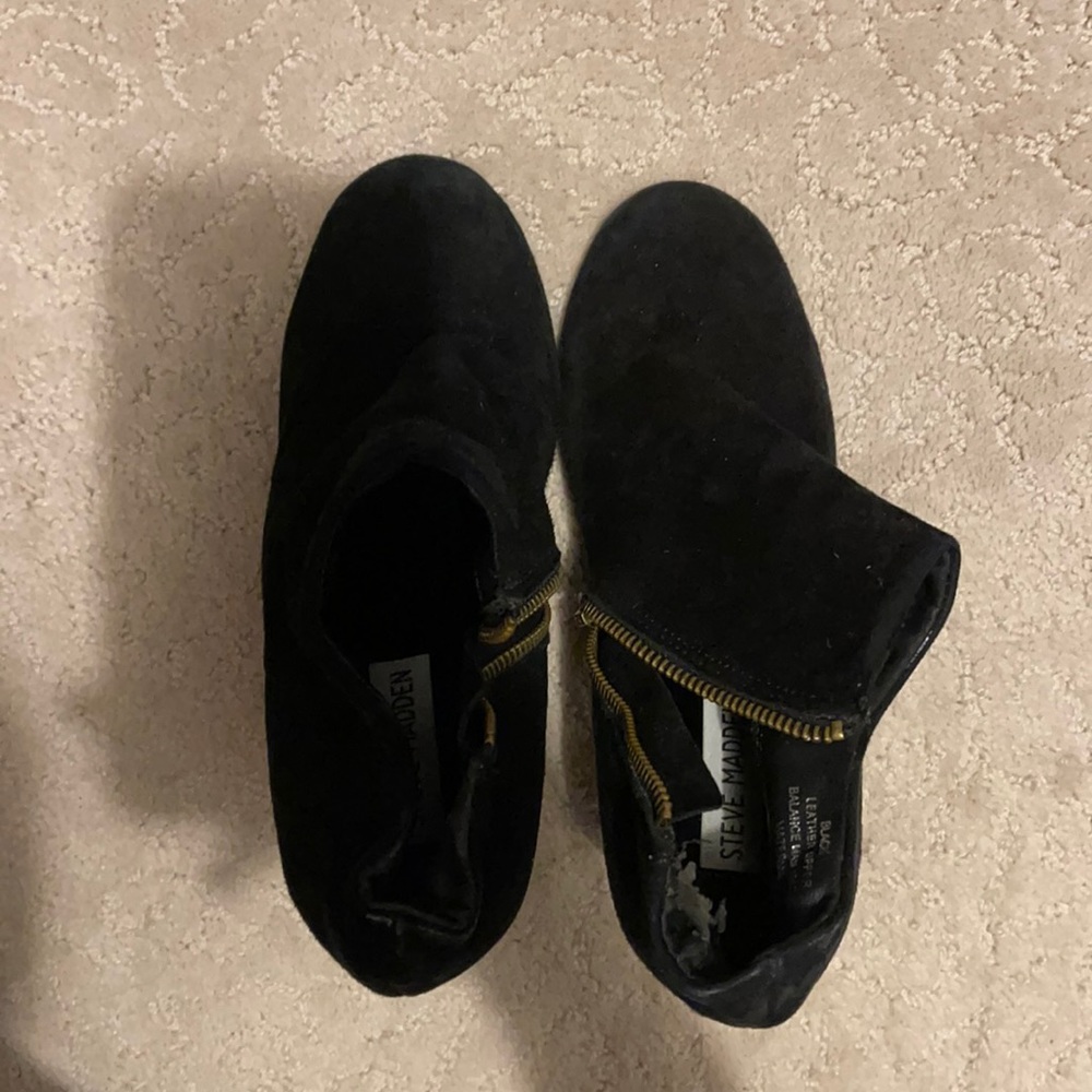 Steve Madden Black Booties